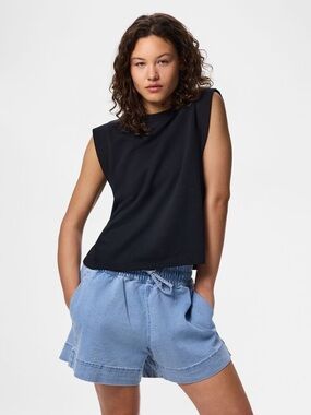 Vero Moda Black Sleeveless Top
